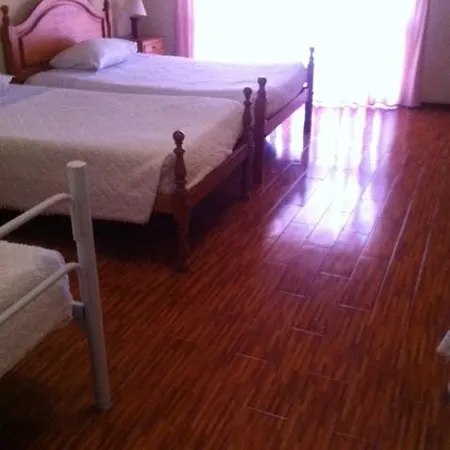 Quinta Fonte Do Corvo Leiria