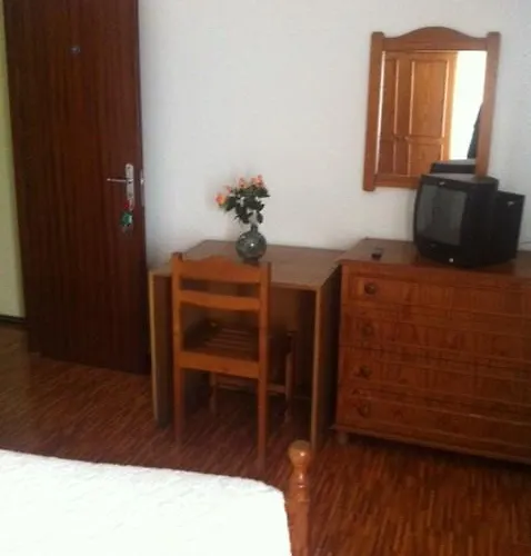 Quinta Fonte Do Corvo * ليريا